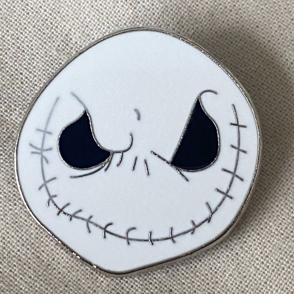 Jack Skellington Head Nightmare Before Christmas Disney Collectible Trading‎ Pin
